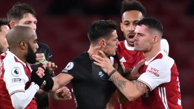 1688778443964037545.jpg skysports-granit-xhaka-ashley-westwood_5206310.jpg
